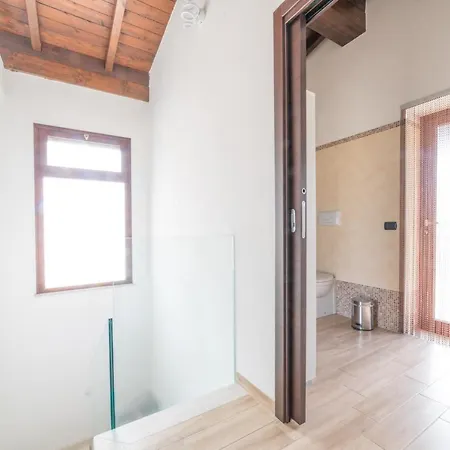 Vila Valentina . Sant Isidoro . 8 Min Da Capitana *